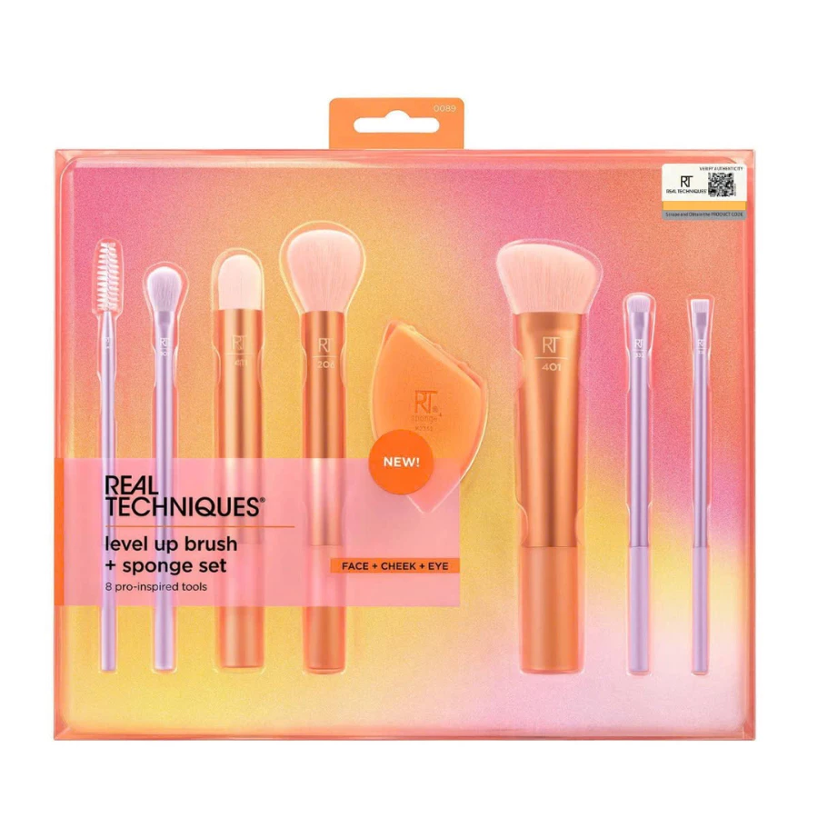 Bộ 7 cây cọ kèm mút RT Real Techniques Level Up Brush + Sponge Set mã loại 0089