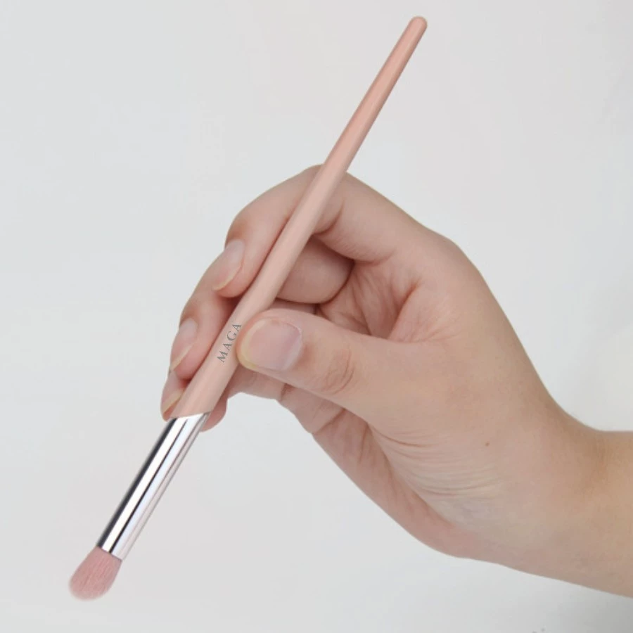 Cọ makeup khối mũi che khuyết điểm MAGA Pink Angled Shadow MA12