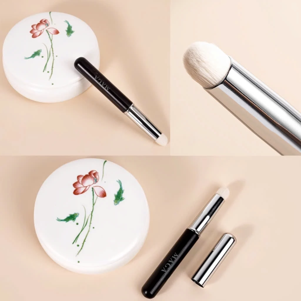 Cọ Đánh Môi Có Nắp Đậy Chính Hãng MAGA Lip Brush Retractable Brush MA19