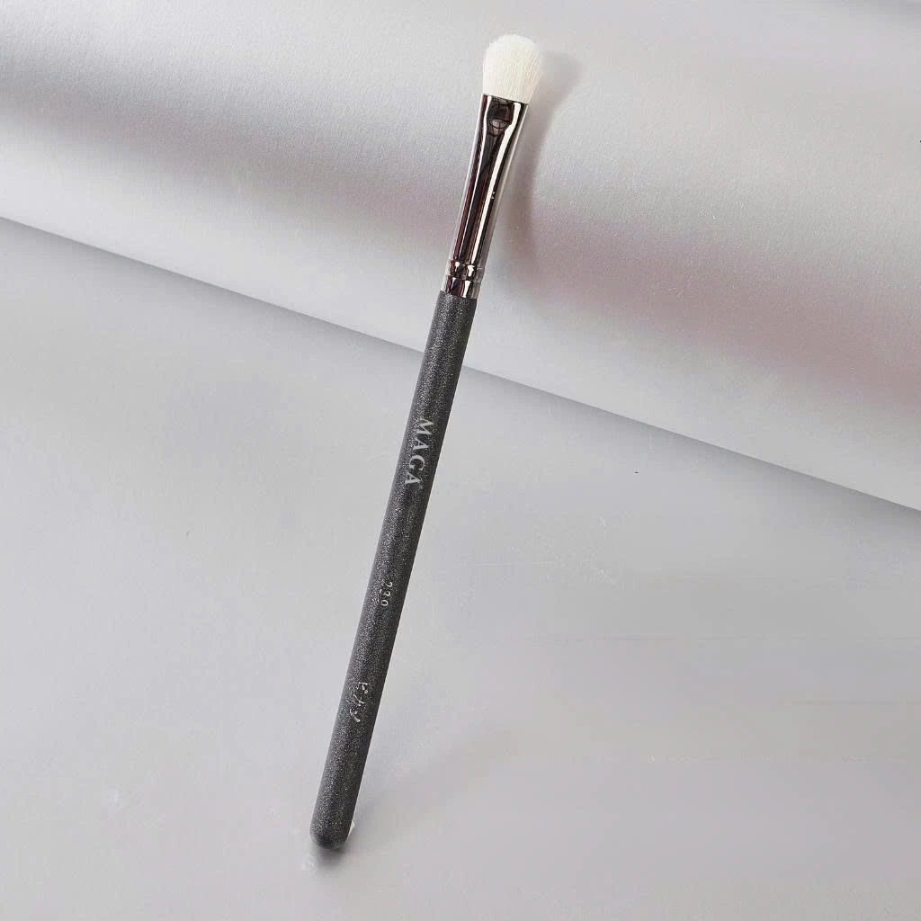Cọ tán bầu mắt lông siêu mềm bám phấn MAGA Eye Shadow MA239