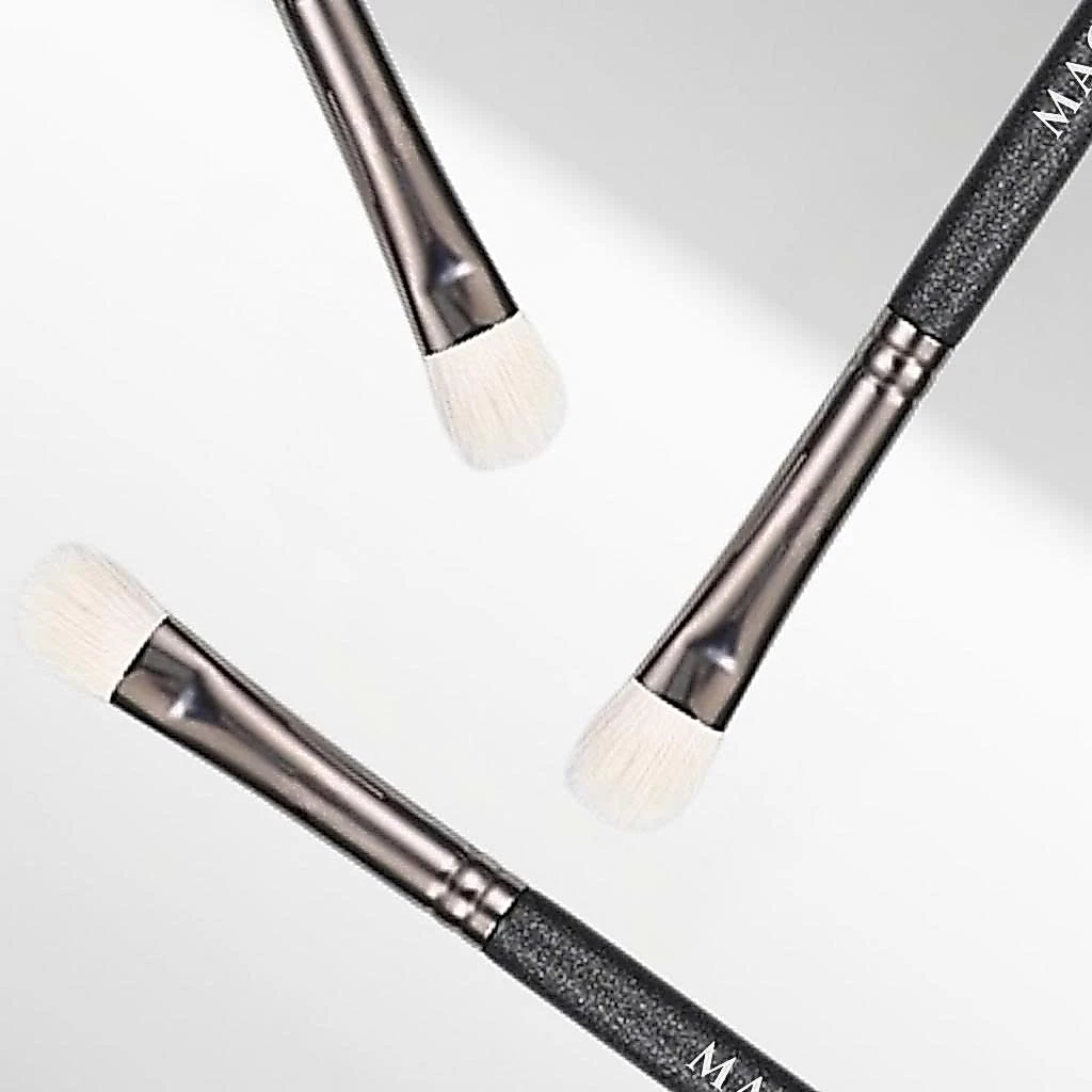 Cọ tán bầu mắt lông siêu mềm bám phấn MAGA Eye Shadow MA239