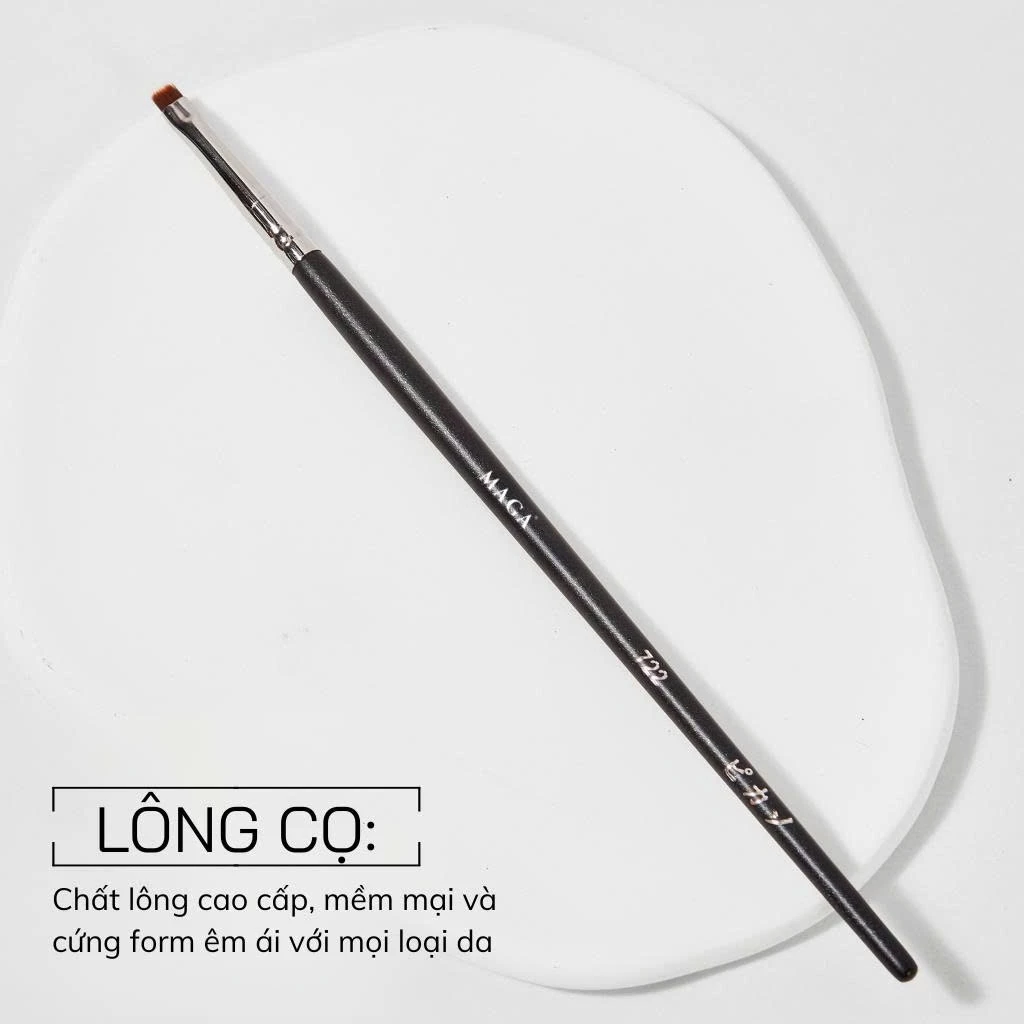 Cọ vẽ bọng mắt vẽ liner siêu dễ MAGA Eyeliner Tapered MA722