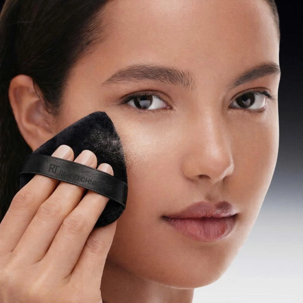 Bông Mút Tán Phấn Phủ Má Kem Tam Giác Hai Mặt RT Real Techniques Triangle Halo Glow Powder Puff RT006