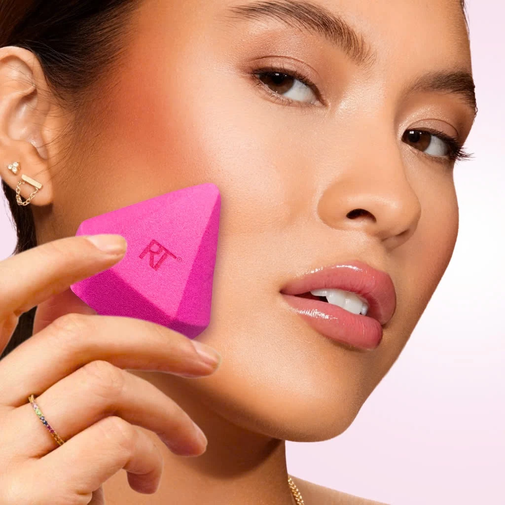 Mút Tán Nền Cao Cấp Nhiều Góc Cạnh RT Real Techniques Foundation Blender Makeup Sponge RTMU06