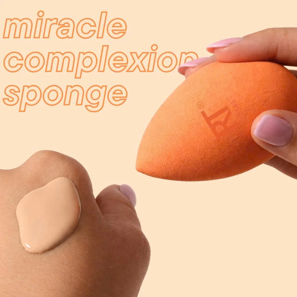 Miếng nhựa mút xốp trang điểm bọt biển RT REAL TECHNIQUES Miracle Complexion size L (kt:4 x 6cm) RTMU10