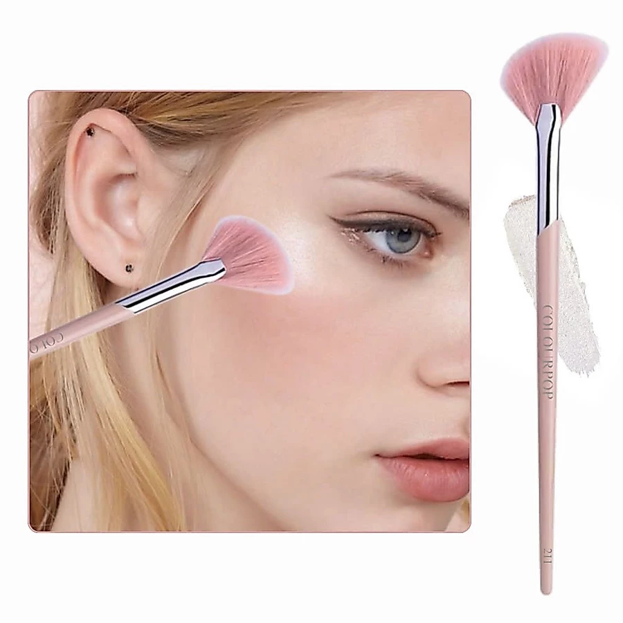 Cọ Highlight Dạng Fan Xéo Cọ bắt sáng tán má hồng hình quạt chuyên nghiệp COLOURPOP C211