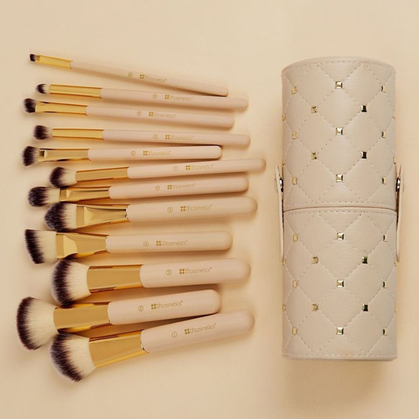 Bo-co-bh-cosmetics-studded-couture-12-piece-brush-set 05