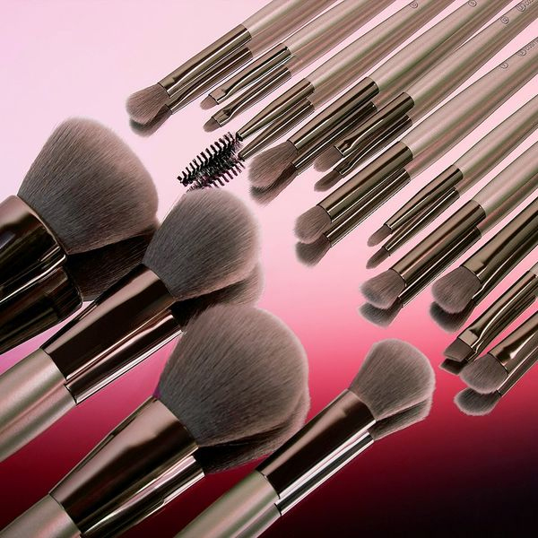 Bo-co-lavish-elegance-15-piece-brush-set-with-cosmetic-bag 03