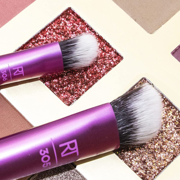 Bo-2-cay-co-mat-real-techniques-instapop-eye-duo-for-shadow 02