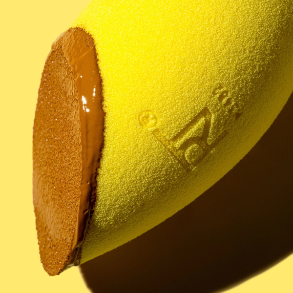 Mut-che-khuyet-diem-real-techniques-miracle-concealer-sponge 05