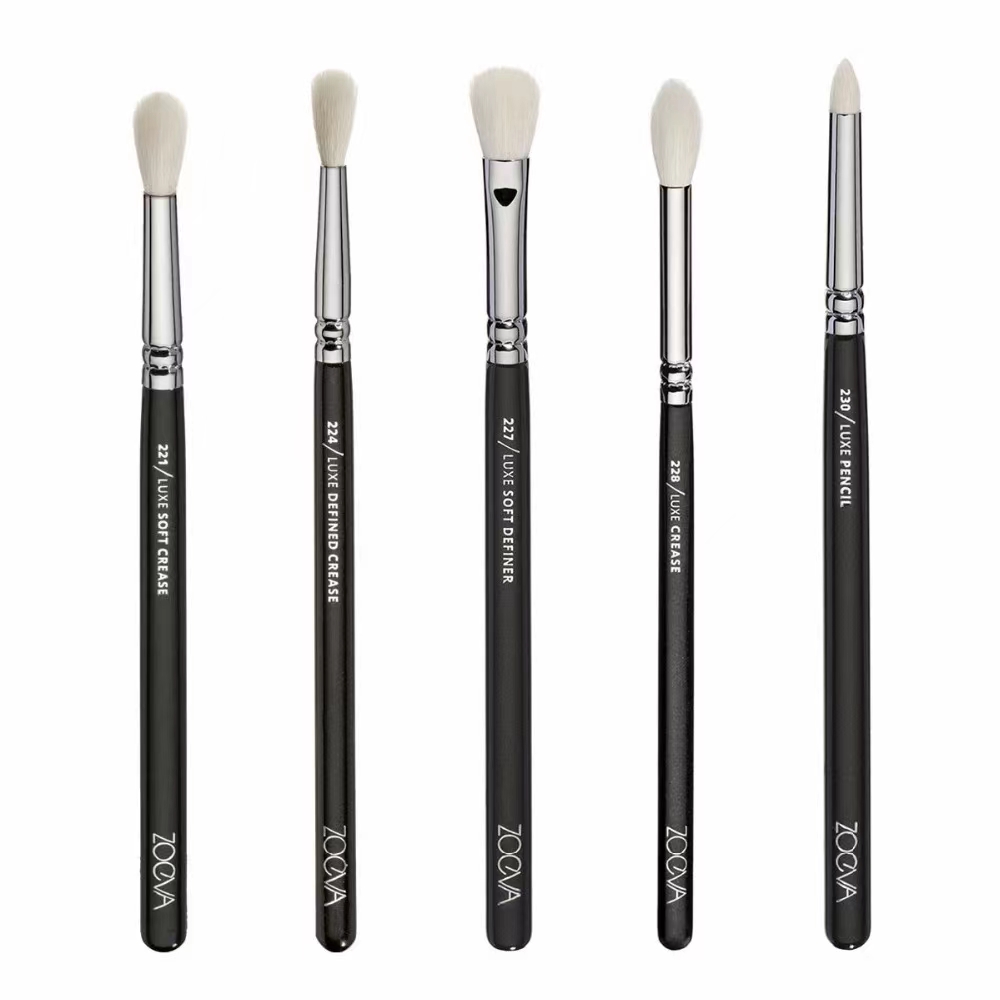 Bo-co-trang-diem-zoeva-luxe-complete-set-15-brushes-clutch 02