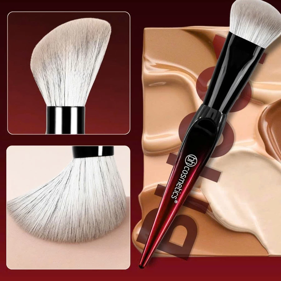 Cọ trang điểm má hồng kem tán nền đầu vát cao cấp BH Cosmetics Thumb Foundation BH001