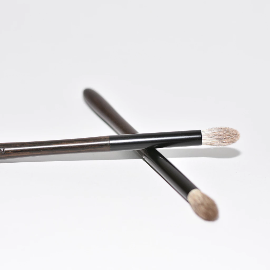 Cọ Viền Mắt Nhỏ Vẽ Bọng Mắt MAGA Eyeshadow Blending Brush MAT26
