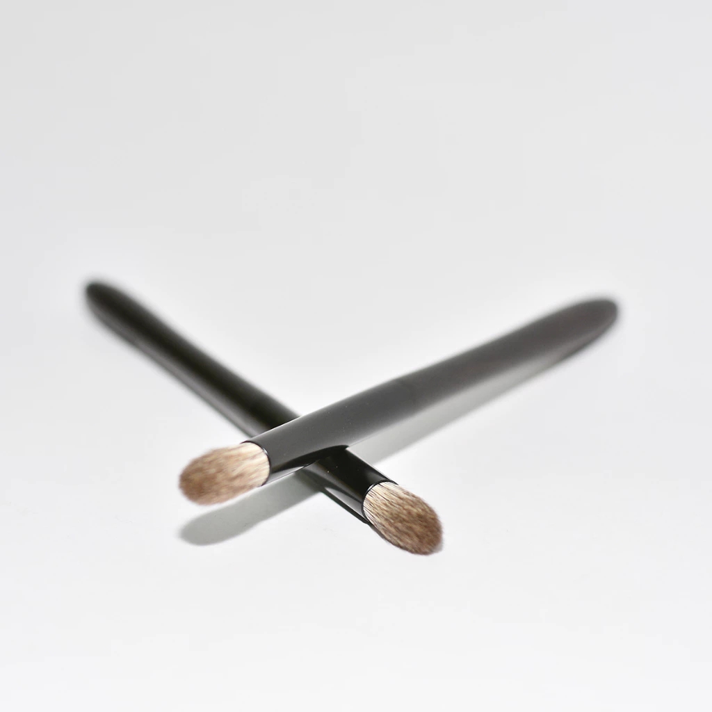Cọ Trang Điểm Blend Nhấn Màu Mắt Nhỏ MAGA Glow Baby Brush Lông Tự Nhiên MA27
