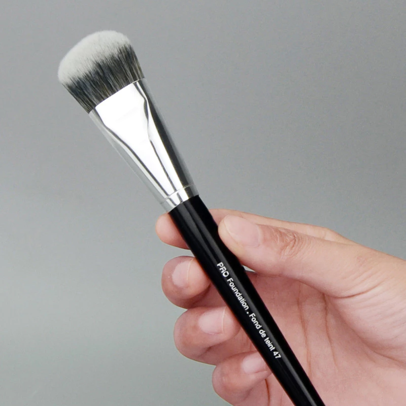 Cọ tán nền má hồng kem MAGA 47 Foundation Brush MA47