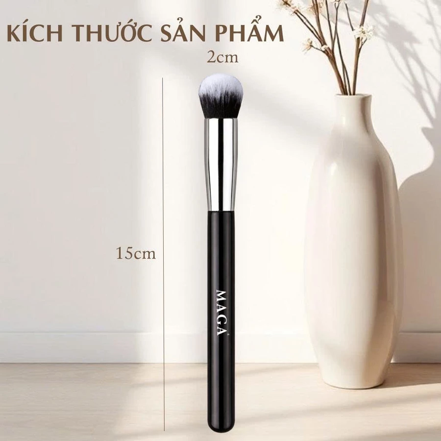 Cọ Che Khuyết Điểm Tạo Khối Nhỏ MAGA All Over Lip MA29