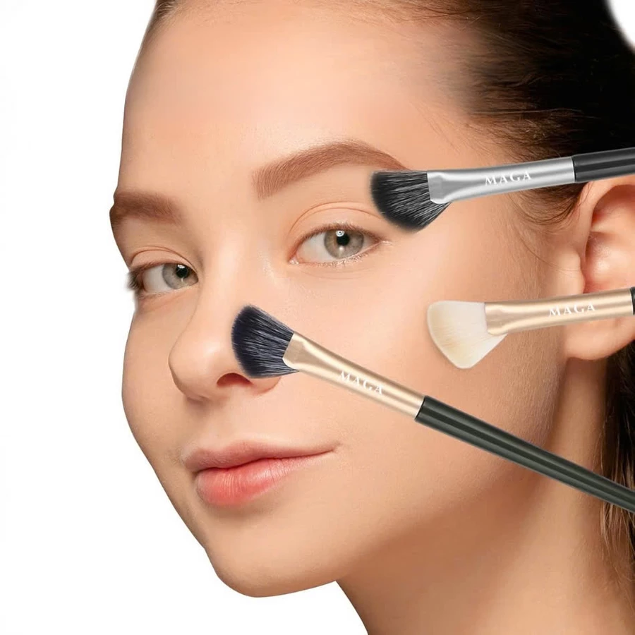 Cọ Makeup Highlight Dạng Quạt Đánh Khối Mũi Che Khuyết Điểm Mũi MAGA Fan Shaped Nose Contour MA41