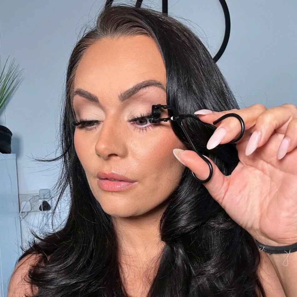 Kẹp bấm góc mi kẹp góc mi dễ dàng MAGA Lash Curler Pro Edge Xtra BM004