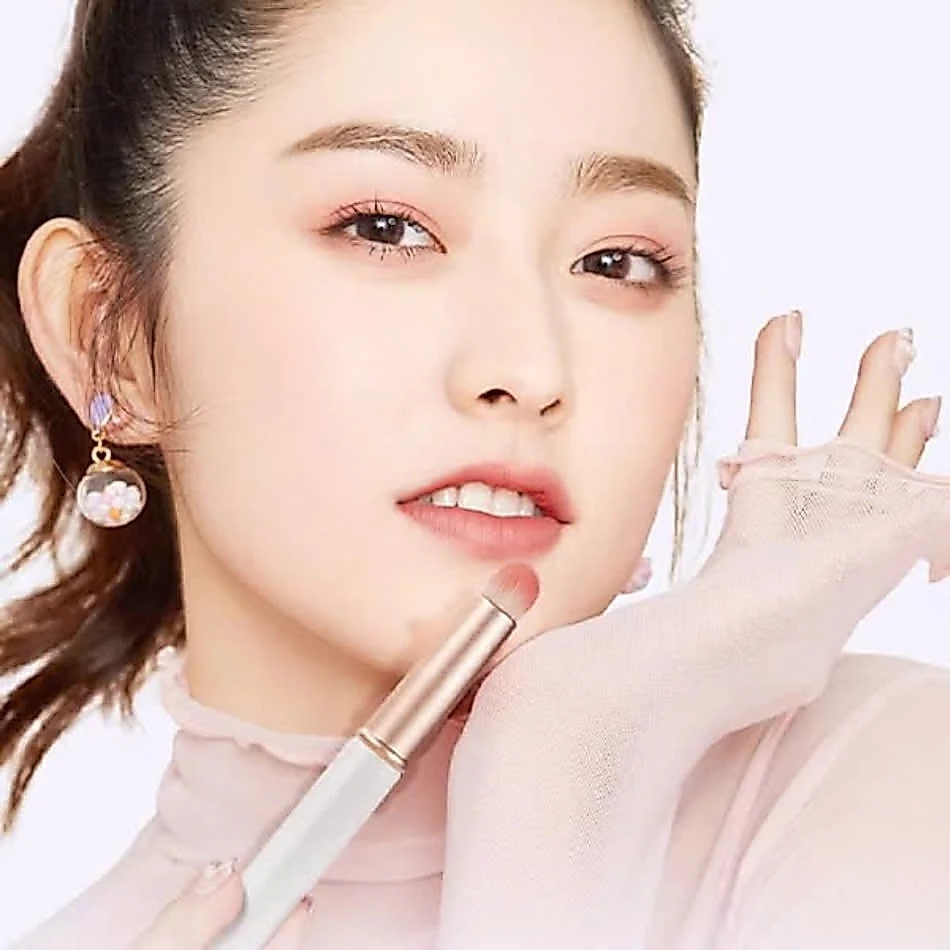 Cọ Tô Son Môi Và Che Khuyết Điểm Có Nắp Đậy MAGA White Peach MA112